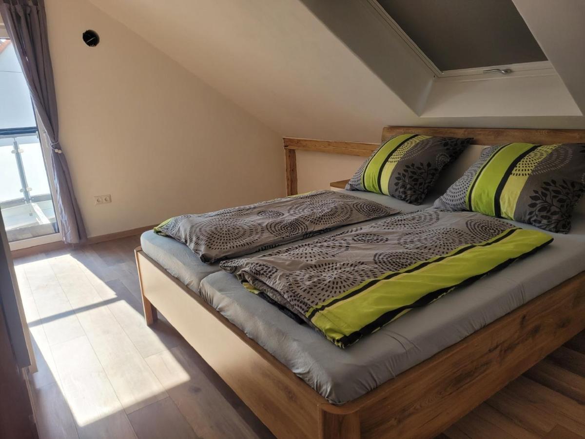 Ferienwohnung Schertel - Dorsbrunn Pleinfeld Esterno foto